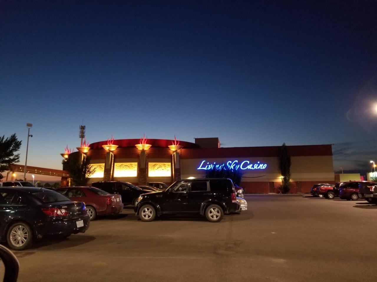 Skyview Swift Current Hotel Luaran gambar